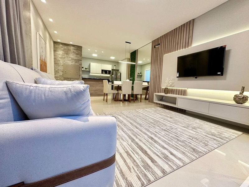 APARTAMENTO LINDO, DECORADO E COM LINDA VISTA EM CAPÃO DA CANOA: 9ª foto da galeria de imagens do imóvel