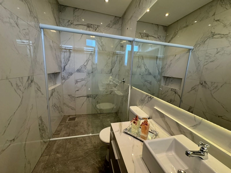 CASA 5 SUÍTES EM CONDOMÍNIO FECHADO EM XANGRI-LÁ: 9ª foto da galeria de imagens do imóvel