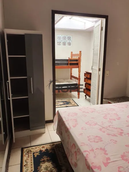 Casa ampla com piscina em Capão da Canoa: 1ª foto da galeria de imagens do imóvel