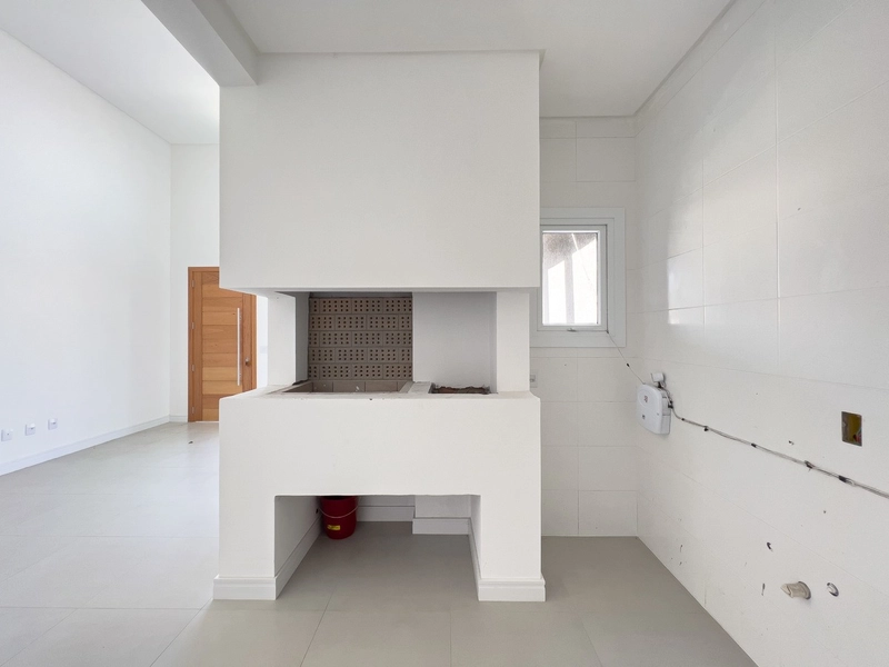CASA COMPOSTA POR 3 DORMITÓRIOS EM CAPÃO DA CANOA!: 17ª foto da galeria de imagens do imóvel