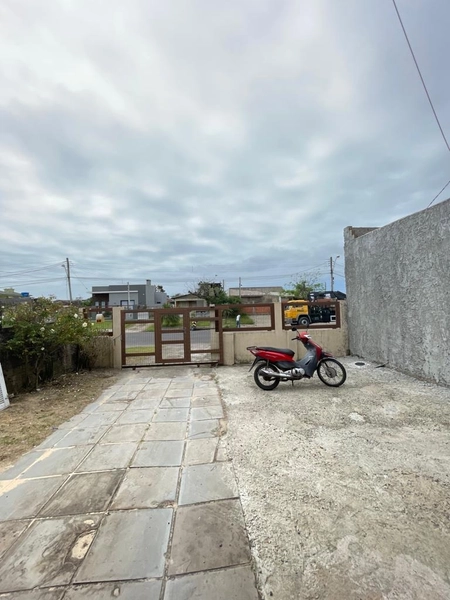 Duas casas terreno de 450m² em Capão da Canoa: 15ª foto da galeria de imagens do imóvel