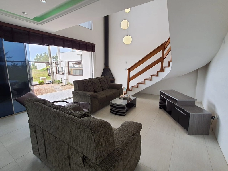 CASA COM 4 DORMITÓRIOS EM CAPÃO DA CANOA!: 26ª foto da galeria de imagens do imóvel