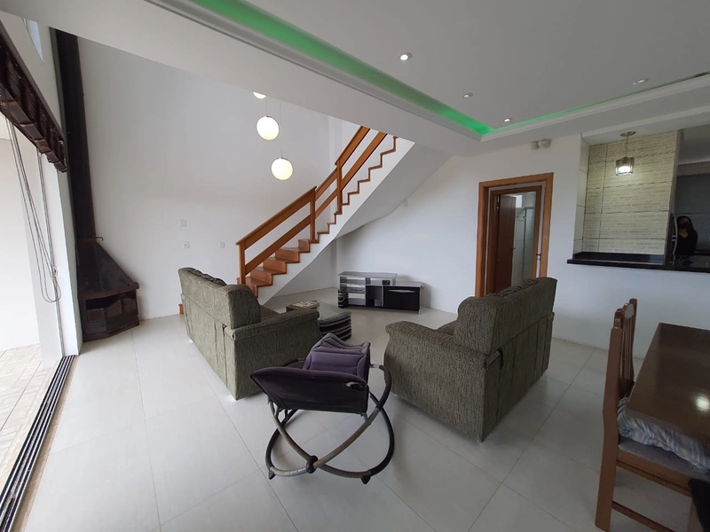 CASA COM 4 DORMITÓRIOS EM CAPÃO DA CANOA!: 3ª foto da galeria de imagens do imóvel