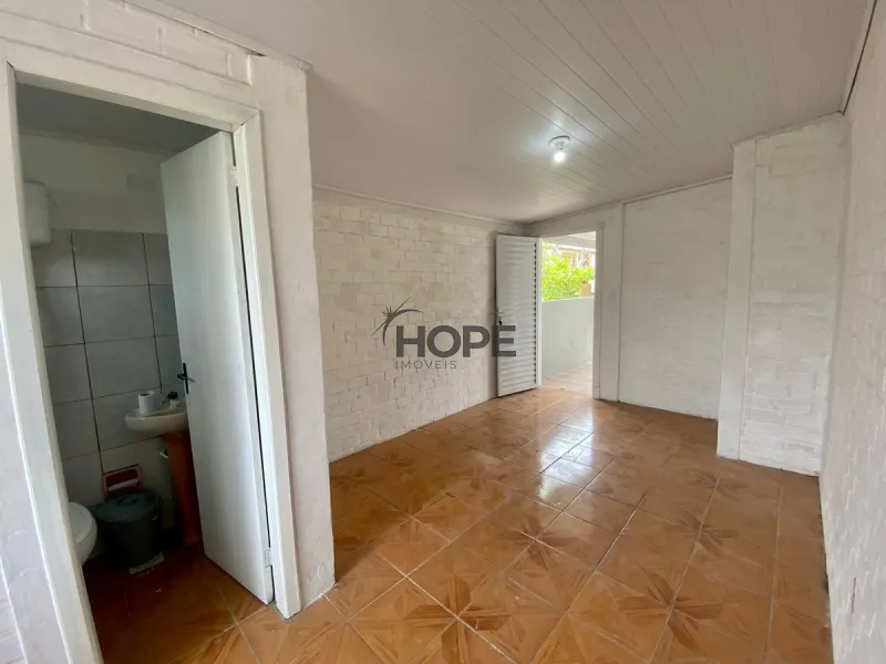 Casa com 4 dormitórios, sendo 2 suítes em Capão da Canoa: 4ª foto da galeria de imagens do imóvel