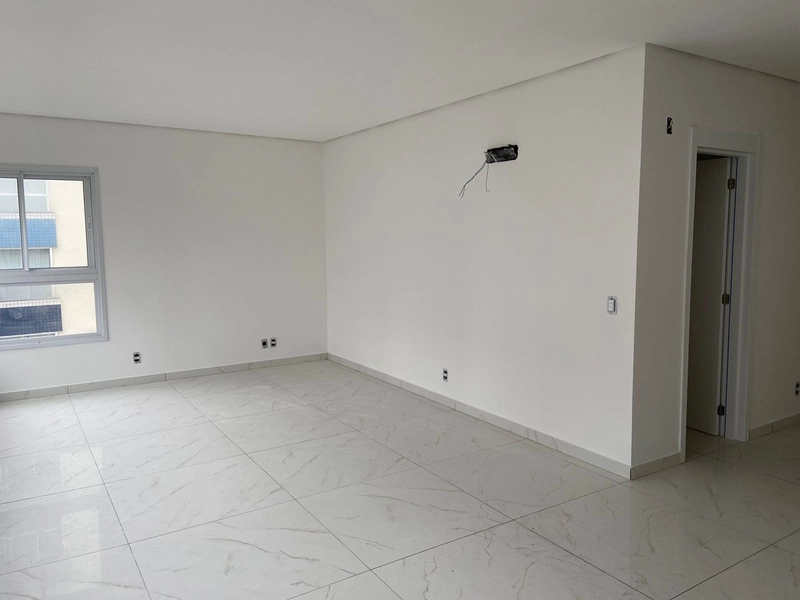 Apartamento no centro de Capão da canoa - RS: 2ª foto da galeria de imagens do imóvel