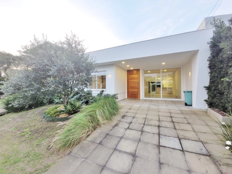 Casa 3 suítes em Condomínio Fechado/Xangri-Lá: 2ª foto da galeria de imagens do imóvel