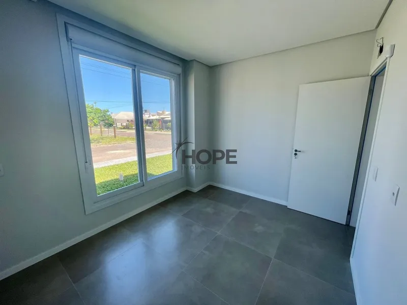 Casa com 3 dormitórios, sendo um suíte em bairro de Capão da Canoa: 26ª foto da galeria de imagens do imóvel