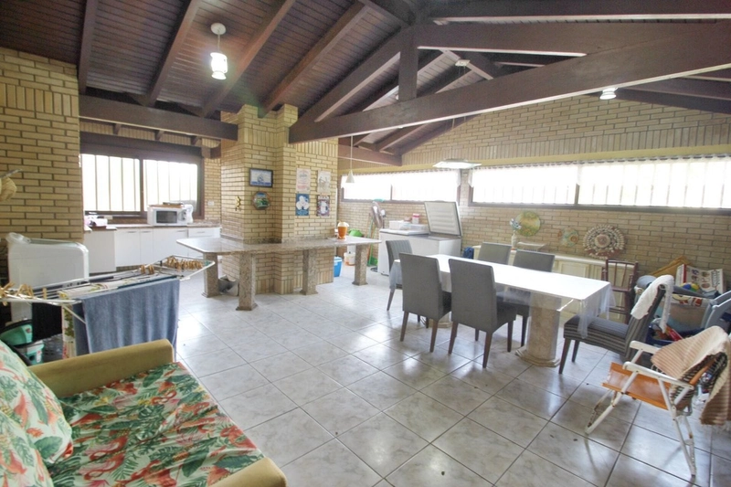 CASA 4 DORMITÓRIOS EM XANGRI-LÁ/REMANSO: 5ª foto da galeria de imagens do imóvel