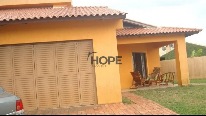 CASA 4 DORMITÓRIOS COM 2 SUÍTES EM XANGRI-LÁ!: 1ª foto da galeria de imagens do imóvel
