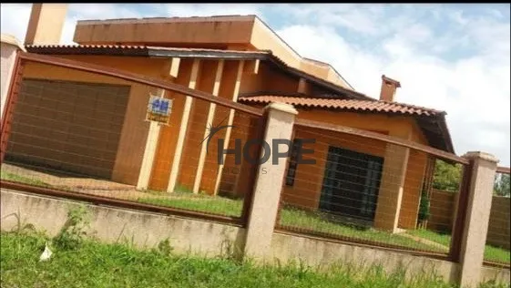 CASA 4 DORMITÓRIOS COM 2 SUÍTES EM XANGRI-LÁ!: 3ª foto da galeria de imagens do imóvel