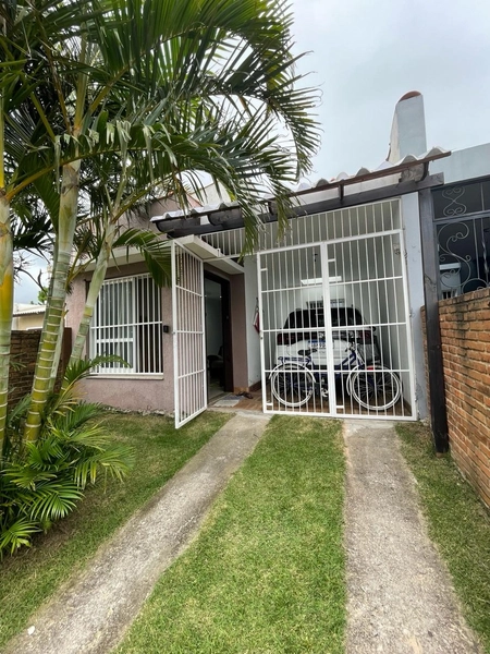 Casa pronta para morar e pode ser financiada: 4ª foto da galeria de imagens do imóvel