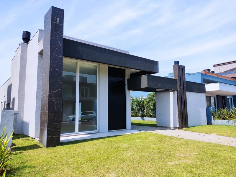 LINDA CASA COMPOSTA POR 2 SUÍTES NO CONDOMÍNIO DUBAI RESORT EM CAPÃO!: 5ª foto da galeria de imagens do imóvel
