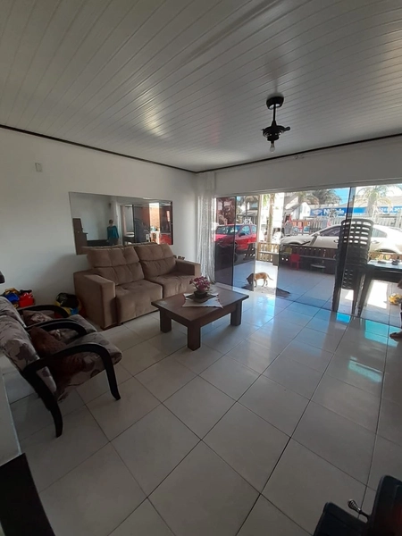 CASA a venda e OFICINA no centro de Xangri-lá: 7ª foto da galeria de imagens do imóvel