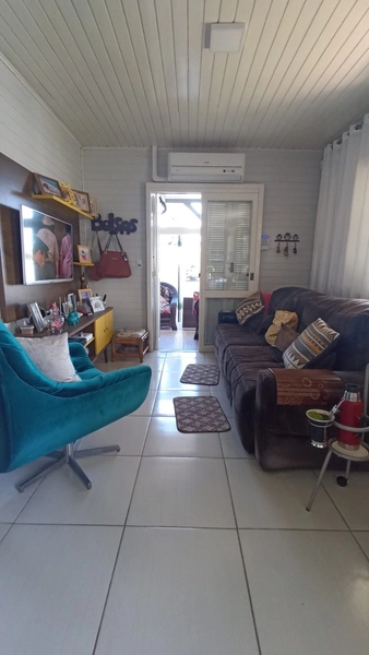 CASA COMPOSTA POR 3 DORMITÓRIOS!: 32ª foto da galeria de imagens do imóvel