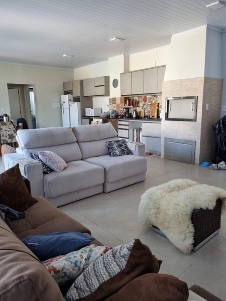 CASA COMPOSTA POR 3 DORMITÓRIOS!: 16ª foto da galeria de imagens do imóvel
