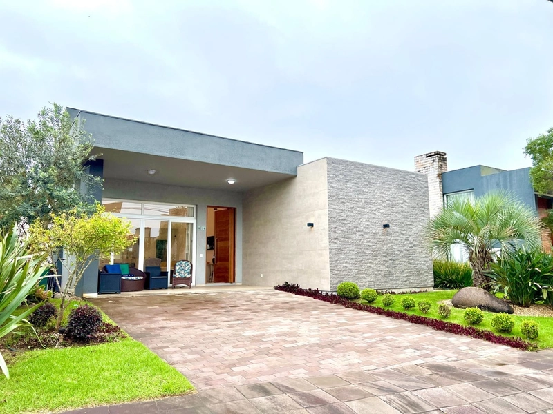 CASA EM CONDOMÍNIO FECHADO EM XANGRI-LÁ: 8ª foto da galeria de imagens do imóvel
