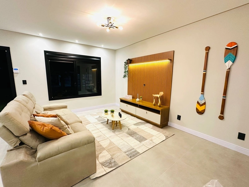 AMPLA CASA COM PISCINA EM XANGRI-LÁ!: 31ª foto da galeria de imagens do imóvel