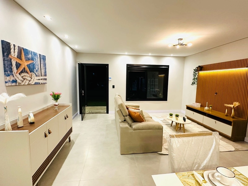 AMPLA CASA COM PISCINA EM XANGRI-LÁ!: 33ª foto da galeria de imagens do imóvel