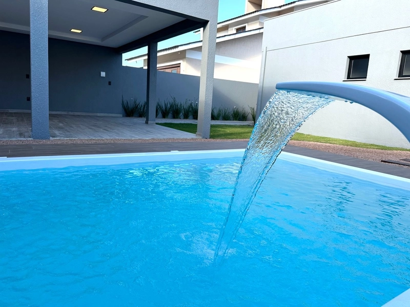 AMPLA CASA COM PISCINA EM XANGRI-LÁ!: 47ª foto da galeria de imagens do imóvel