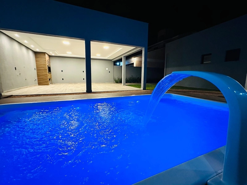 AMPLA CASA COM PISCINA EM XANGRI-LÁ!: 22ª foto da galeria de imagens do imóvel