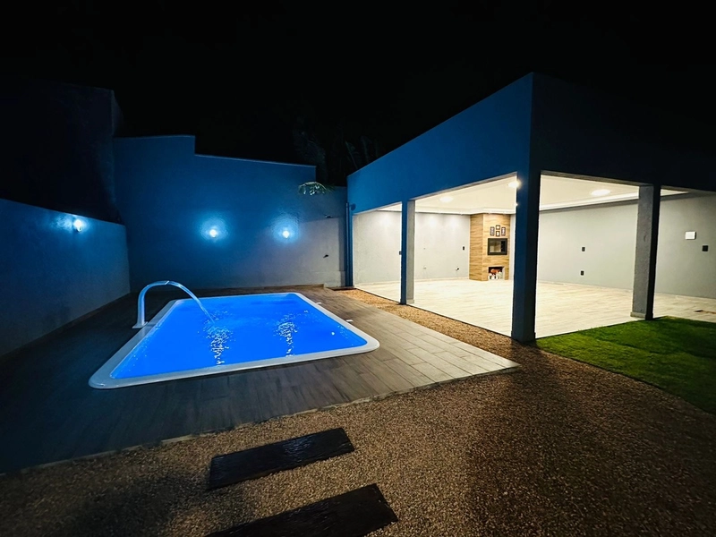 AMPLA CASA COM PISCINA EM XANGRI-LÁ!: 9ª foto da galeria de imagens do imóvel