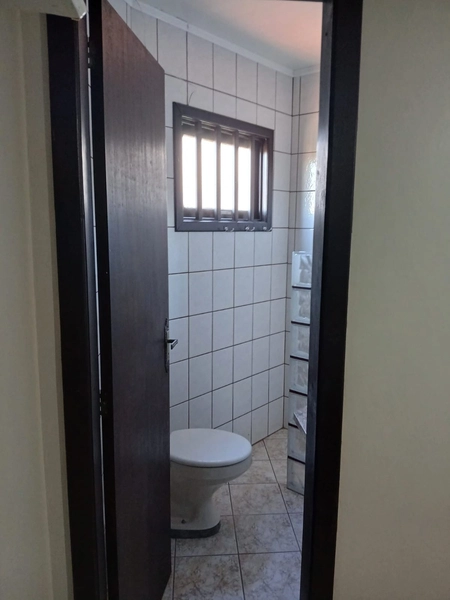 EXCELENTE CASA COM PISCINA E AMPLO PÁTIO À VENDA EM ATLÂNTIDA SUL: 13ª foto da galeria de imagens do imóvel