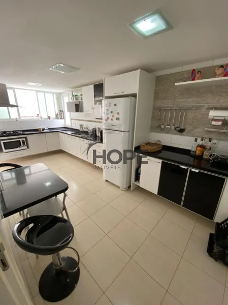 Belíssimo apartamento 05 dormitórios de frente para o mar.: 12ª foto da galeria de imagens do imóvel
