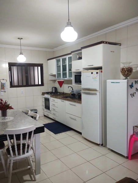 Casa 3 dormitórios em Capão da Canoa: 6ª foto da galeria de imagens do imóvel