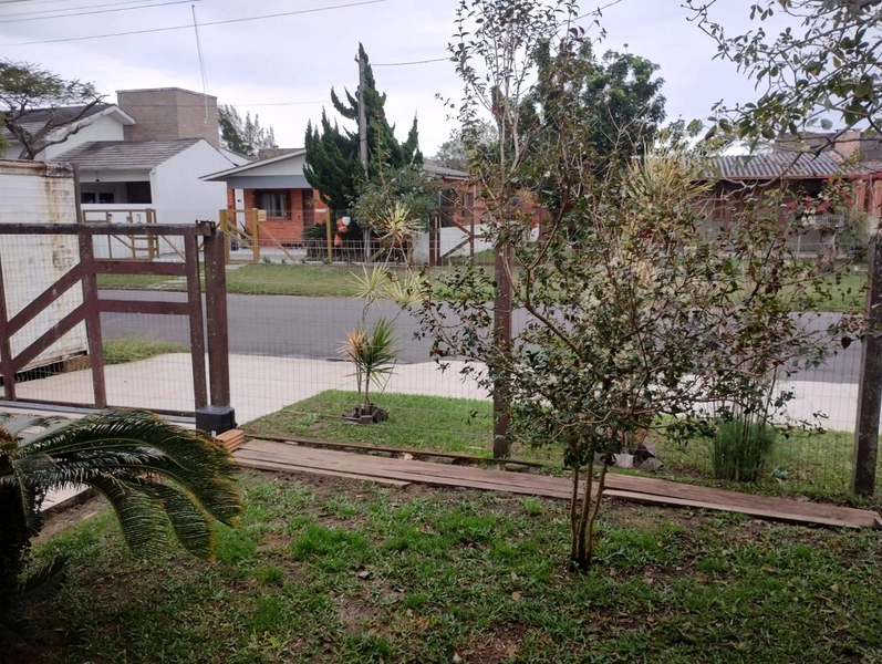 Casa 3 dormitórios em Capão da Canoa: 12ª foto da galeria de imagens do imóvel