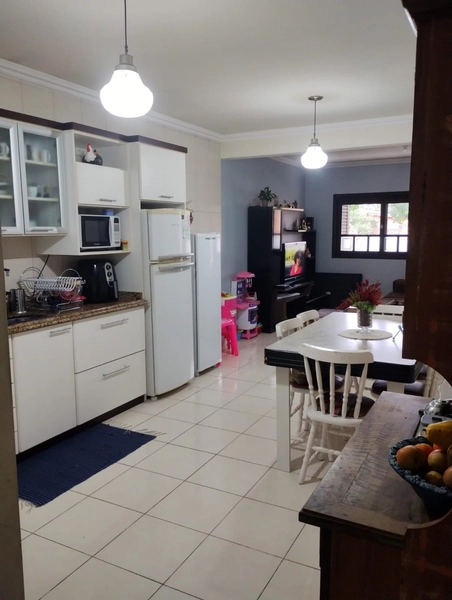 Casa 3 dormitórios em Capão da Canoa: 8ª foto da galeria de imagens do imóvel