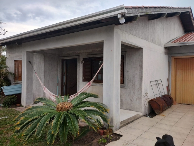 Casa 3 dormitórios em Capão da Canoa: 4ª foto da galeria de imagens do imóvel