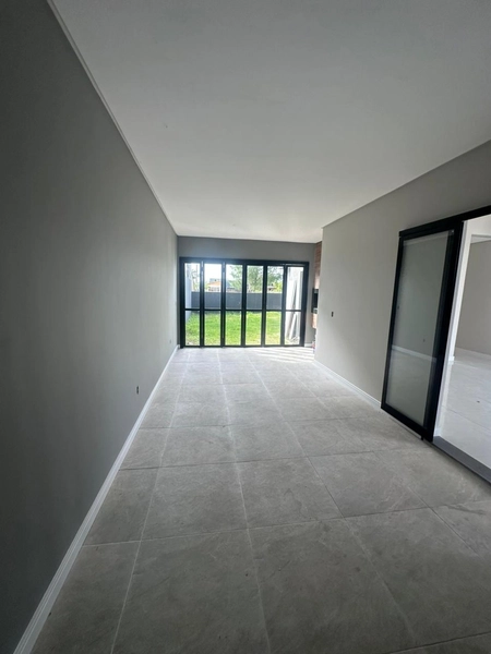 LINDA CASA LADO MAR À VENDA EM CAPÃO DA CANOA!: 3ª foto da galeria de imagens do imóvel
