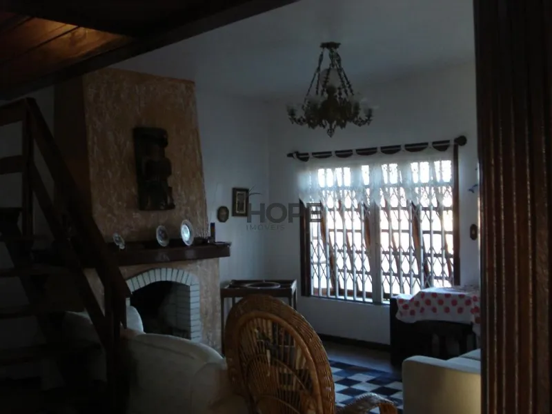 Casa a venda com 4 dormitorios em bairro de Xangri-lá: 4ª foto da galeria de imagens do imóvel