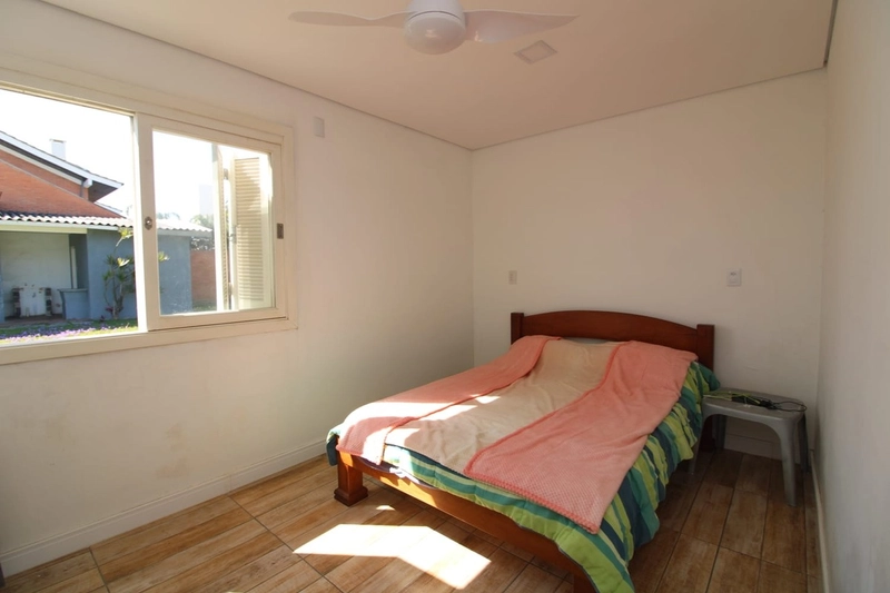 CASA 3 DORMITÓRIOS EM XANGRI-LÁ/ATLÂNTIDA: 3ª foto da galeria de imagens do imóvel