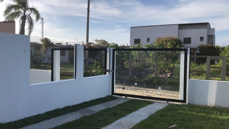 EXCELENTE SOBRADO COMPOSTA POR 03 DORMITÓRIOS EM CAPÃO DA CANOA!: 1ª foto da galeria de imagens do imóvel