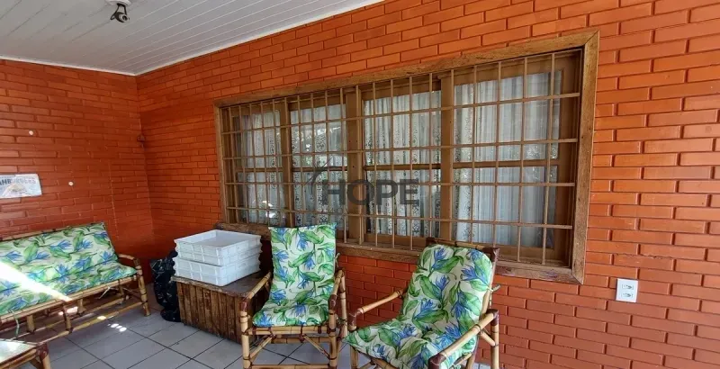Excelente casa com amplo pátio em Atlântida: 20ª foto da galeria de imagens do imóvel