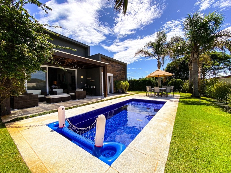 CASA EM CONDOMÍNIO FECHADO/XANGRI-LÁ: 13ª foto da galeria de imagens do imóvel