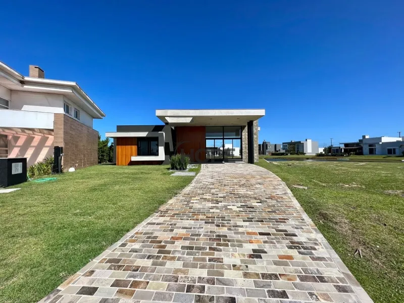 CASA COMPOSTA POR 4 SUÍTES EM CONDOMÍNIO DE XANGRI-LÁ!: 49ª foto da galeria de imagens do imóvel