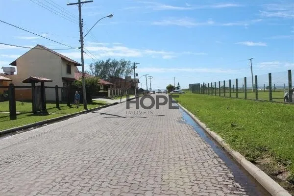 Sobrado com 3 dormitórios, sendo um suíte em Xangri-lá: 6ª foto da galeria de imagens do imóvel