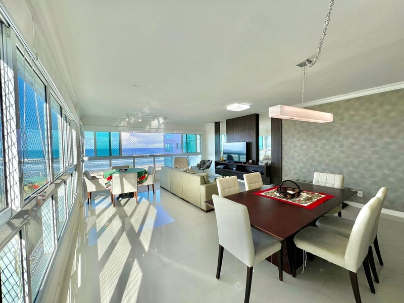 APARTAMENTO 4 DORMITÓRIOS EM CAPÃO DA CANOA/NAVEGANTES: 3ª foto da galeria de imagens do imóvel