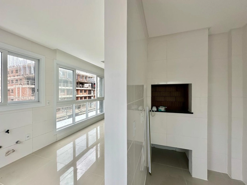 APARTAMENTO COM TERRAÇO EM CAPÃO DA CANOA/CENTRO: 10ª foto da galeria de imagens do imóvel