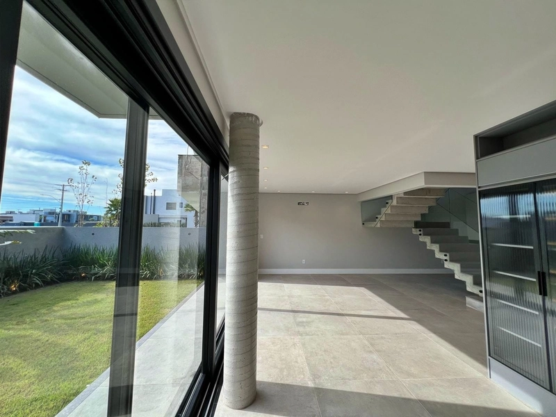 CASA EM CONDOMÍNIO FECHADO EM XANGRI-LÁ: 14ª foto da galeria de imagens do imóvel