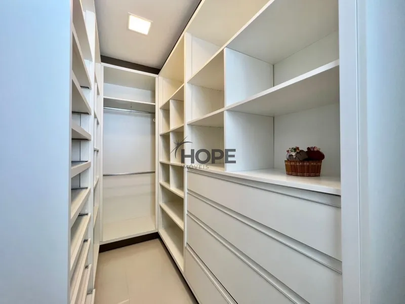LINDA CASA À VENDA NO CONDOMÍNIO VELAS DA MARINA!: 7ª foto da galeria de imagens do imóvel