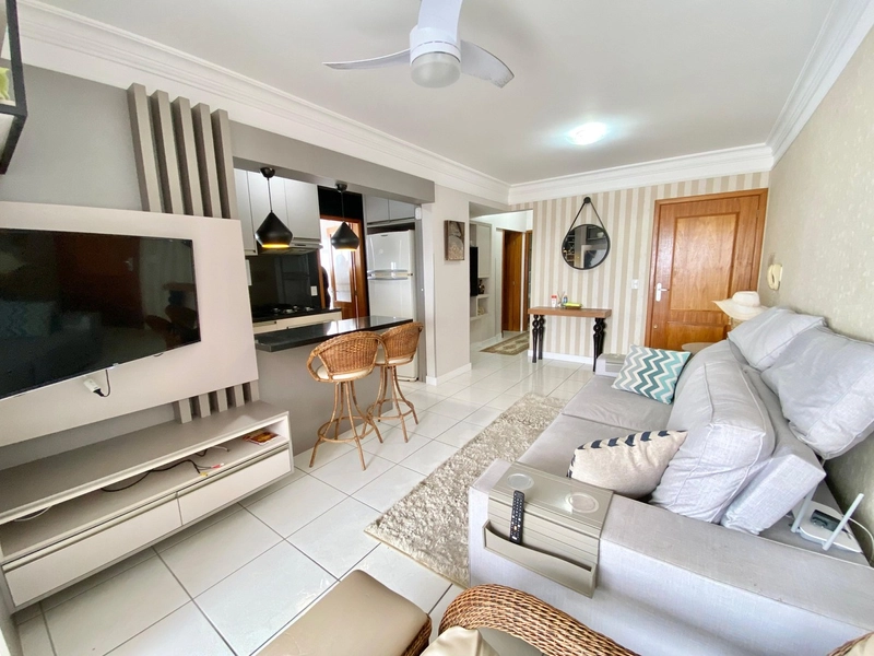LINDO APARTAMENTO À UMA QUADRA DO MAR EM CAPÃO DA CANOA: 1ª foto da galeria de imagens do imóvel