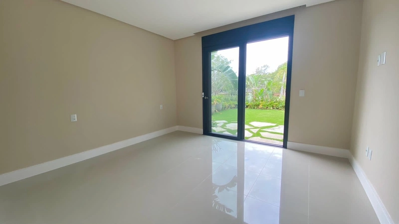 CASA 4 SUÍTES EM CONDOMÍNIO FECHADO EM CAPÃO DA CANOA/ARROIO TEIXEIRA: 7ª foto da galeria de imagens do imóvel