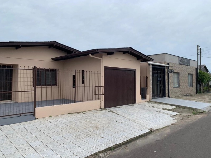 Casa com 4 dormitórios em bairro  de moradores de Capão da Canoa!: 2ª foto da galeria de imagens do imóvel