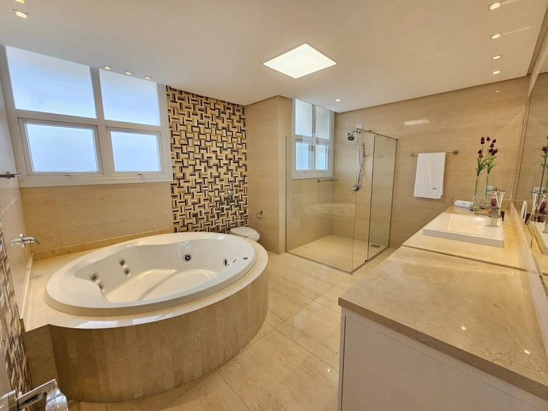 CASA 5 SUÍTES EM CONDOMÍNIO FECHADO/ATLÂNTIDA SUL: 1ª foto da galeria de imagens do imóvel