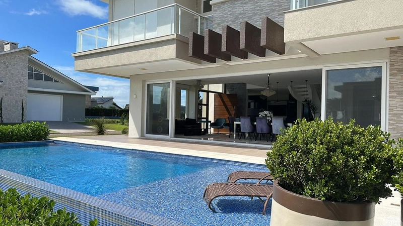 CASA 5 SUÍTES EM CONDOMÍNIO FECHADO/ATLÂNTIDA SUL: 7ª foto da galeria de imagens do imóvel
