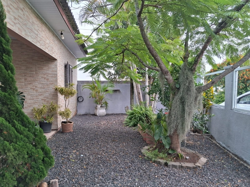 ÓTIMA CASA COM ANEXO À VENDA EM CAPÃO DA CANOA!: 6ª foto da galeria de imagens do imóvel