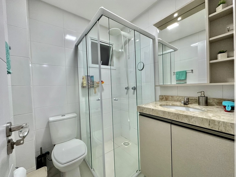 APARTAMENTO MOBILIADO EM UM DOS BAIRROS MAIS DESEJADOS DE CAPÃO!: 5ª foto da galeria de imagens do imóvel